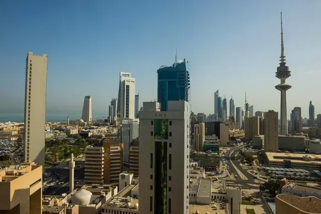 Kuwait oil price down 32 cents to USD 76.28 pb