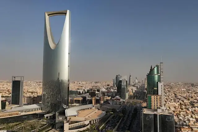 Saudi non-oil private sector sees strong growth as PMI climbs over 60